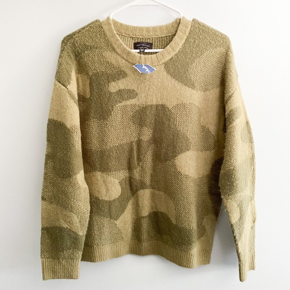 Lucky Brand Sweaters - FINAL PRICE!!!!NWT Lucky Brand Green Camo Soft Knit Sweater